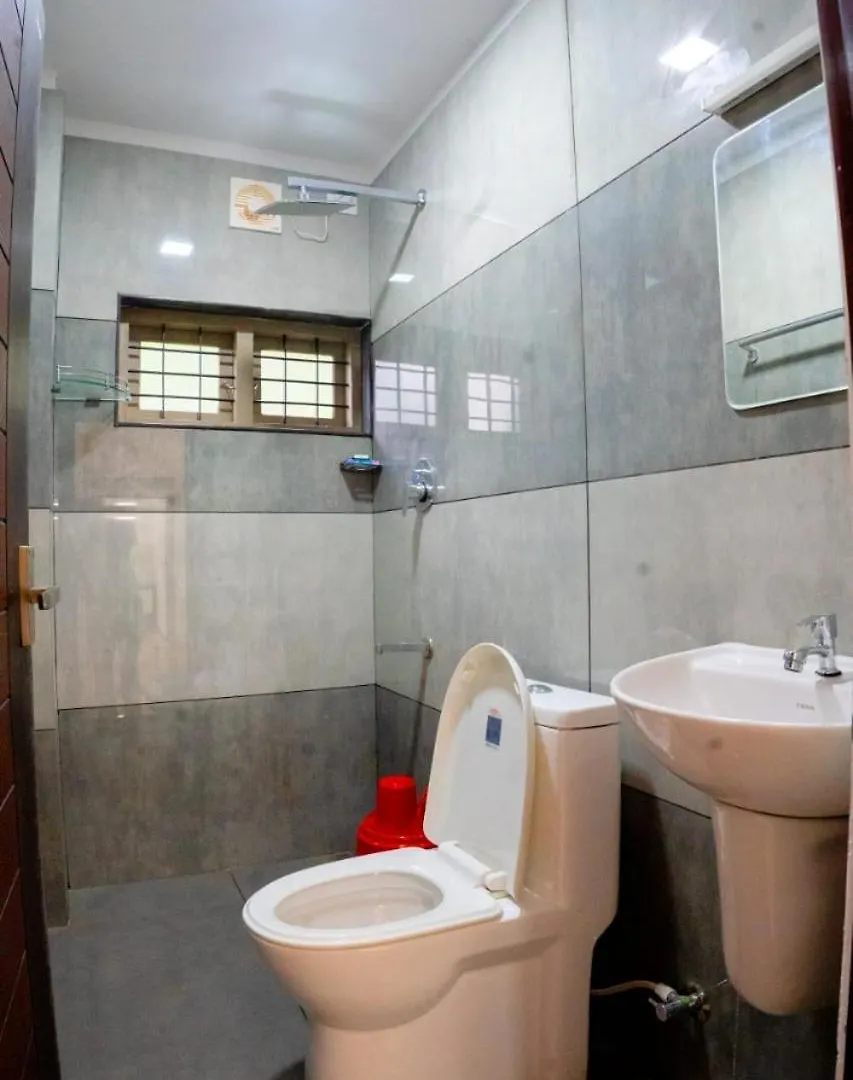 Summer Cool Residency Anniyar Thozu Apartament